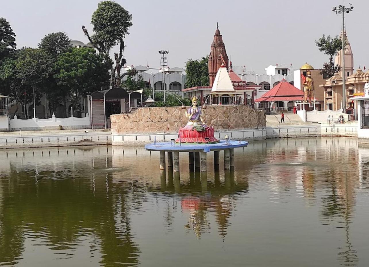 Raja Guest House -- Jalandhar Railway Station -- For Family, Couples, Travellers Экстерьер фото